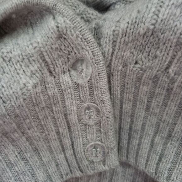 Charter Club Cashmere Textured Dolman Sleeve Cropped Cardigan Crystal Buttons XS - Picture 8 of 10